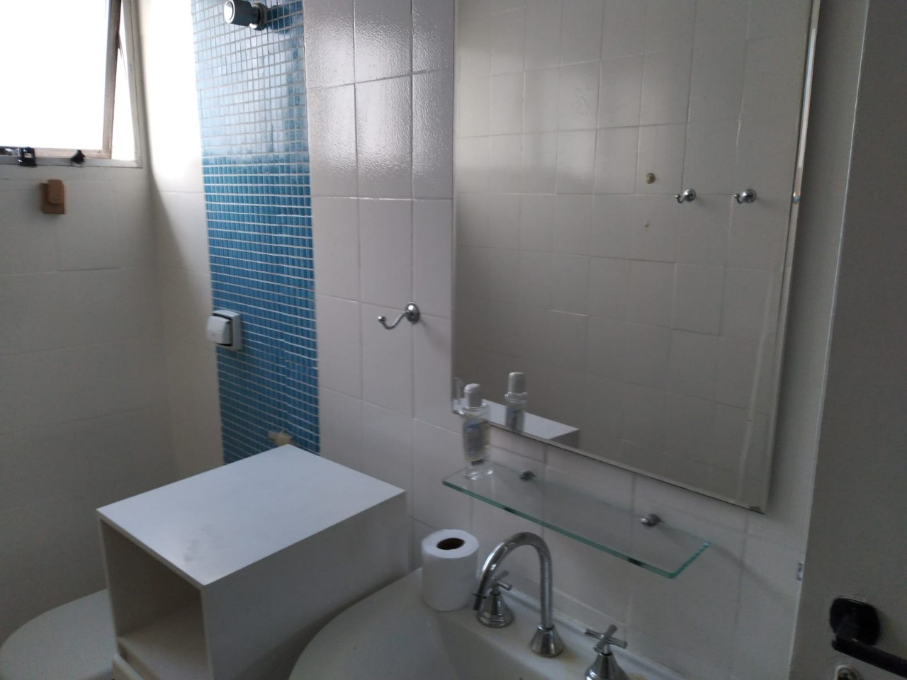 Apartamento para alugar com 2 quartos, 80m² - Foto 17