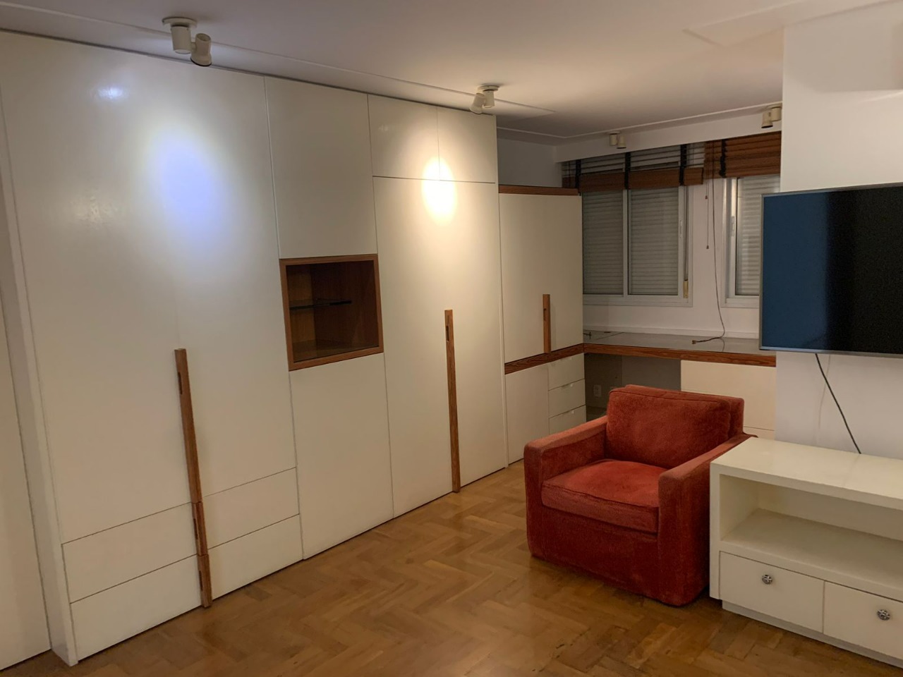 Apartamento para alugar com 2 quartos, 180m² - Foto 26