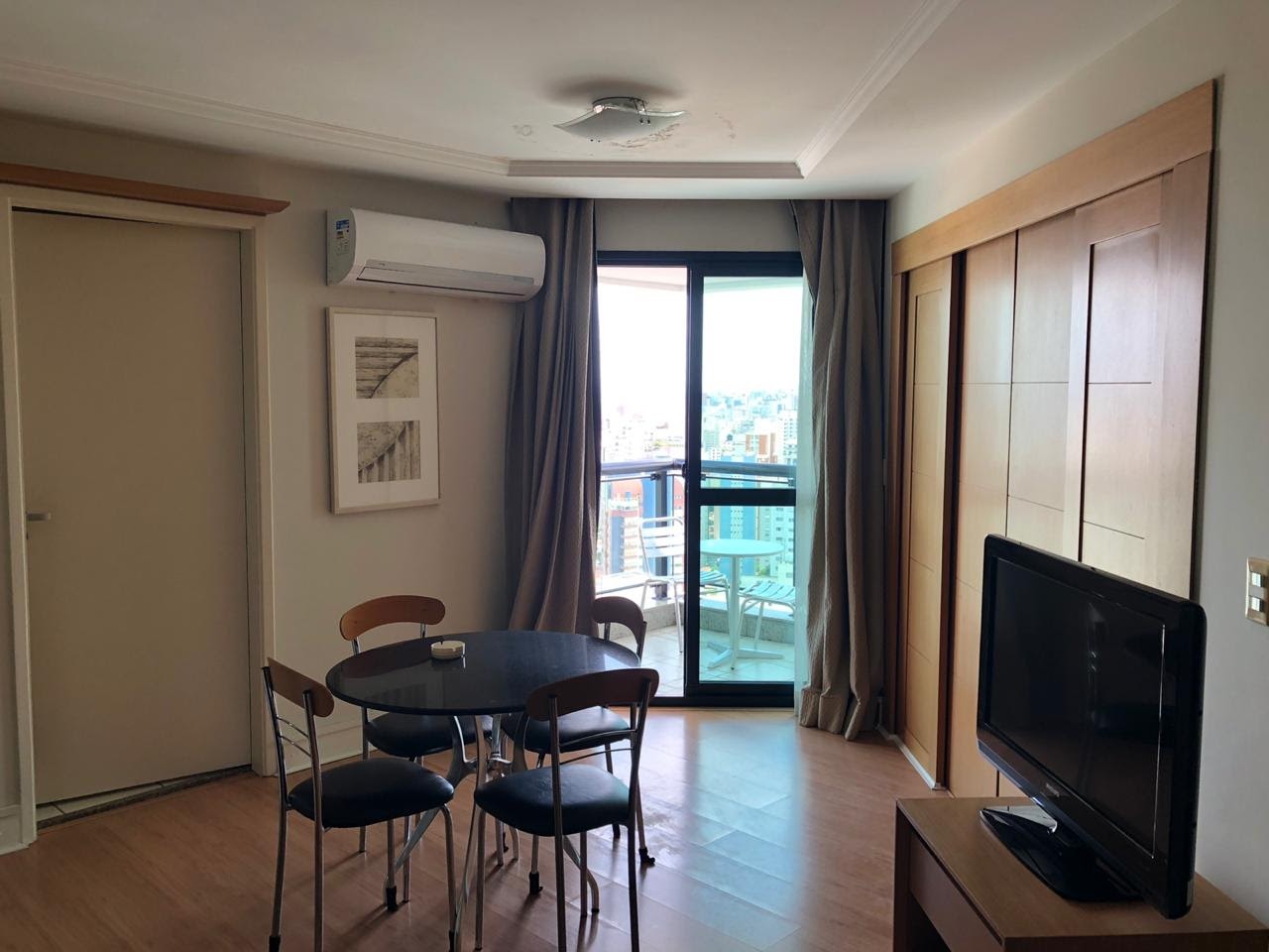 Apartamento à venda com 2 quartos, 60m² - Foto 1