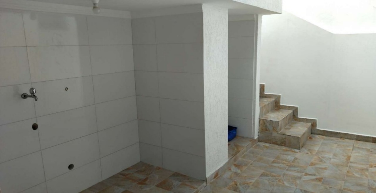 Casa à venda e aluguel com 2 quartos, 140m² - Foto 14