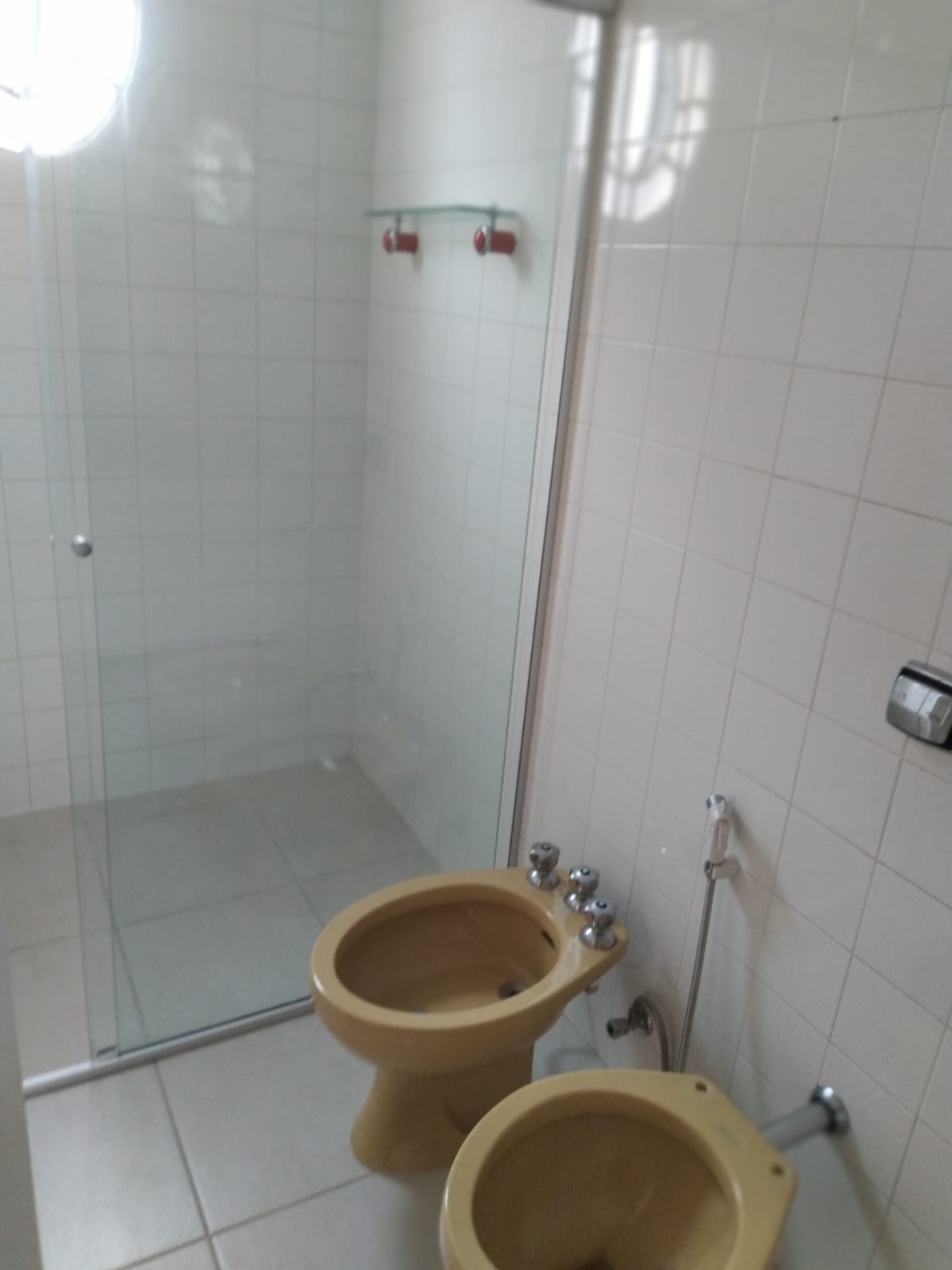 Apartamento para alugar com 3 quartos, 130m² - Foto 21