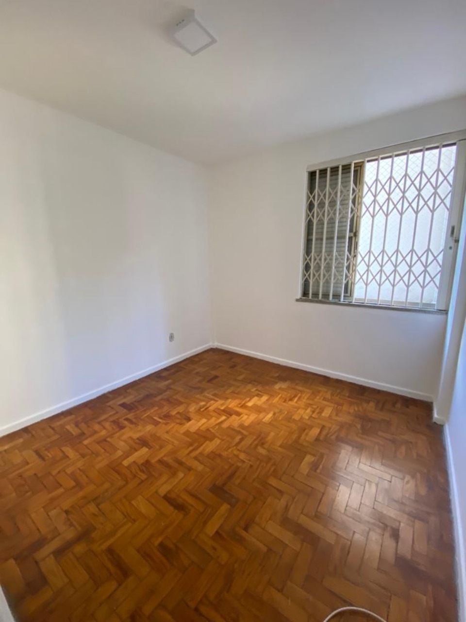 Apartamento à venda com 3 quartos, 124m² - Foto 7