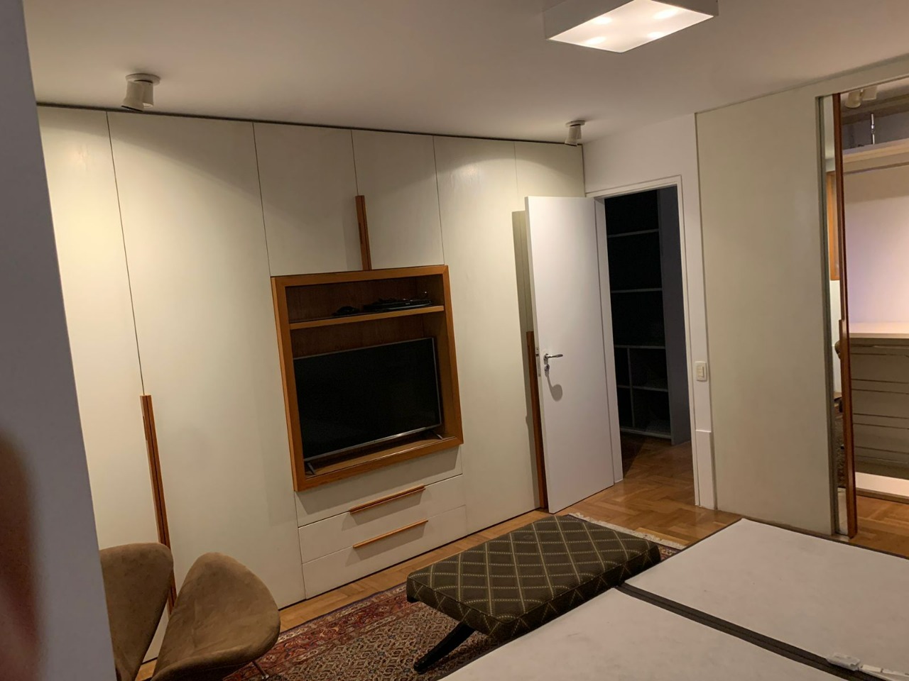 Apartamento para alugar com 2 quartos, 180m² - Foto 16