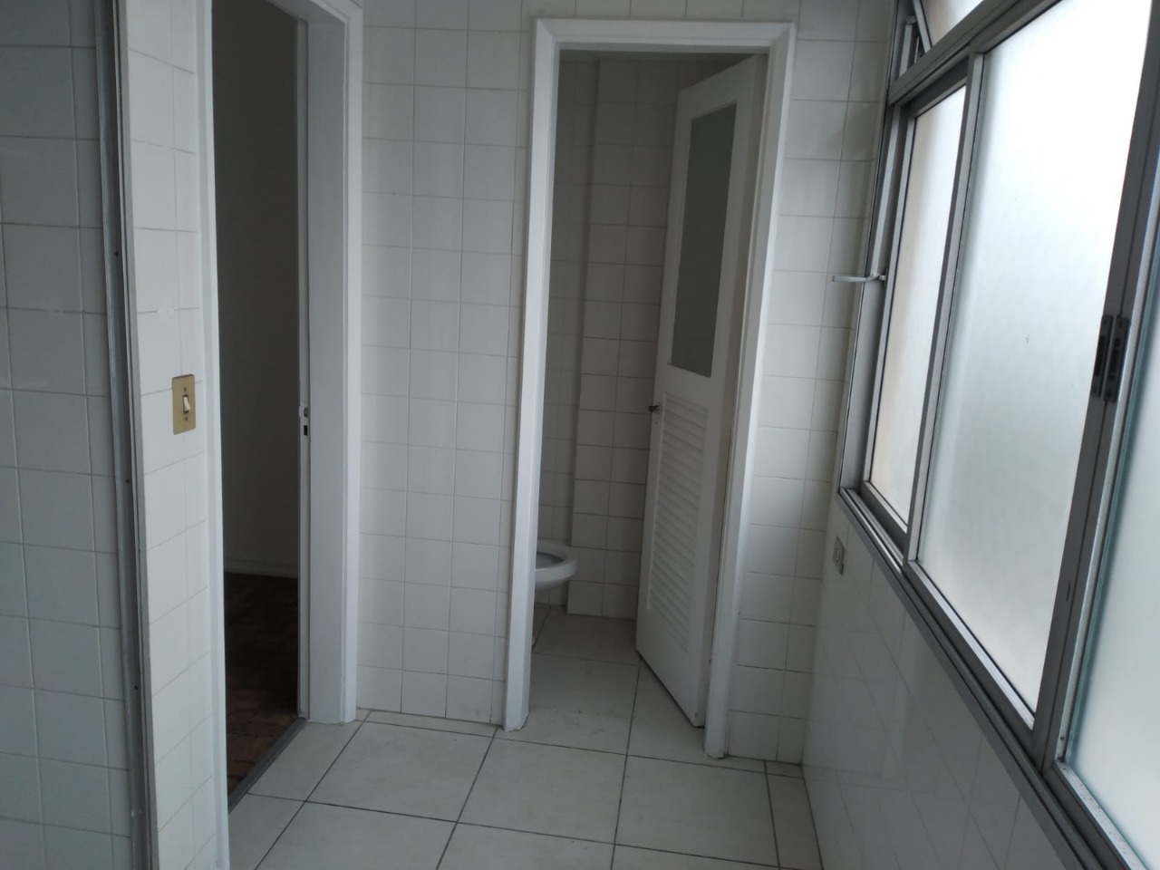 Apartamento para alugar com 3 quartos, 130m² - Foto 28