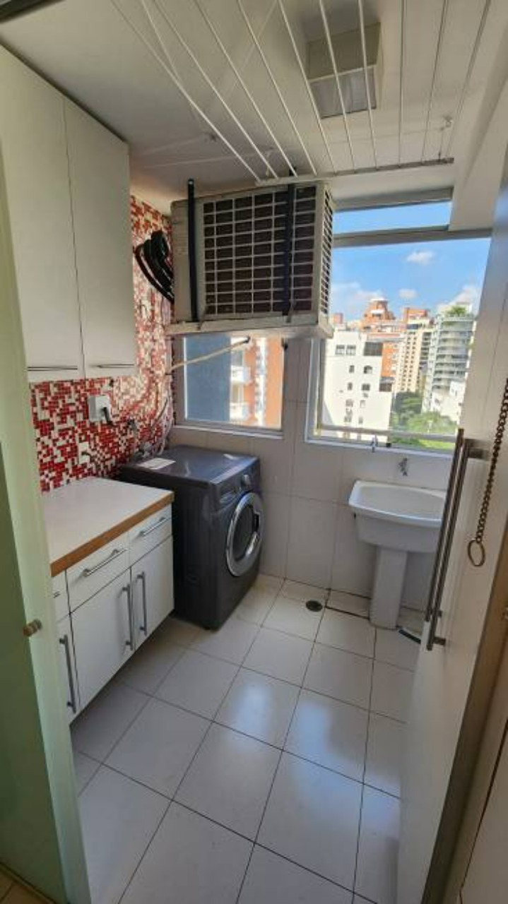 Apartamento para alugar com 2 quartos, 180m² - Foto 43