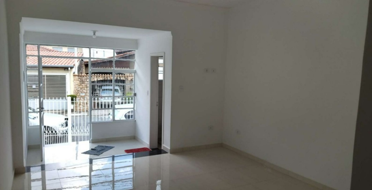 Casa à venda e aluguel com 2 quartos, 140m² - Foto 4