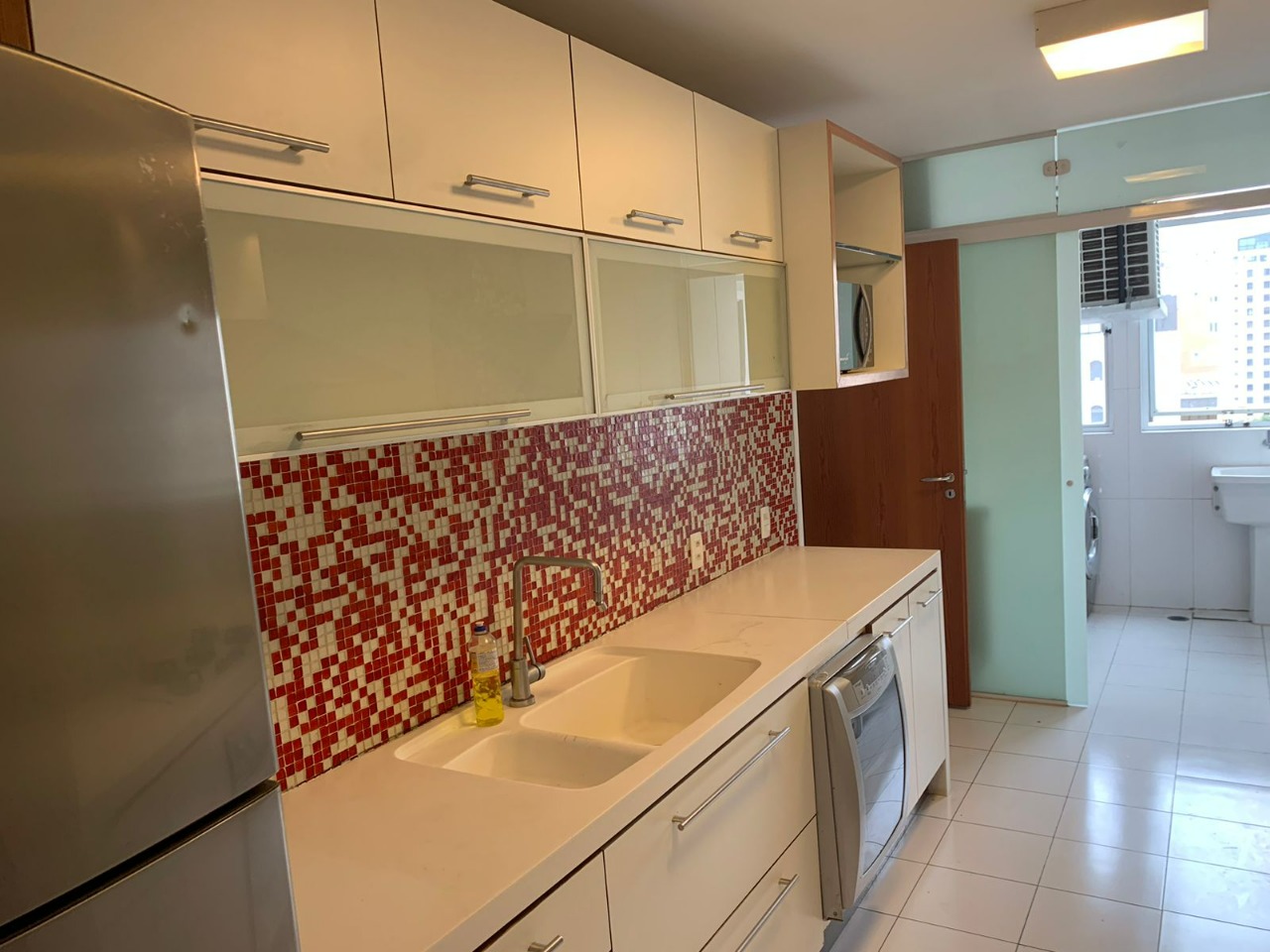 Apartamento para alugar com 2 quartos, 180m² - Foto 34