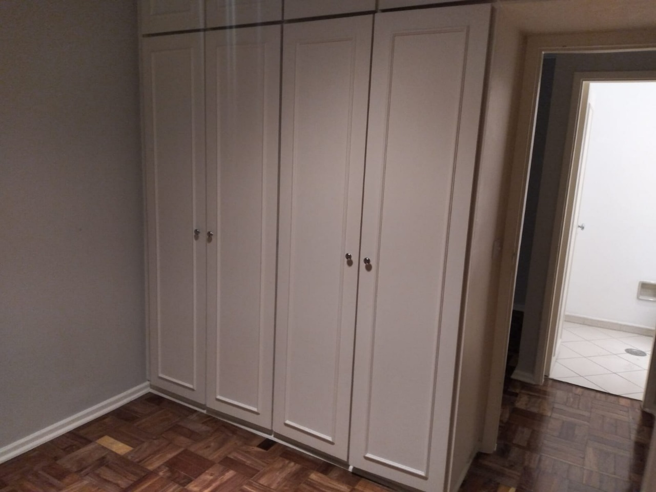 Apartamento para alugar com 2 quartos, 70m² - Foto 13