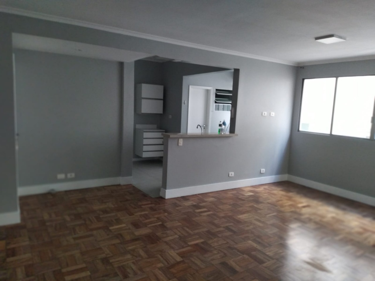 Apartamento para alugar com 2 quartos, 70m² - Foto 1