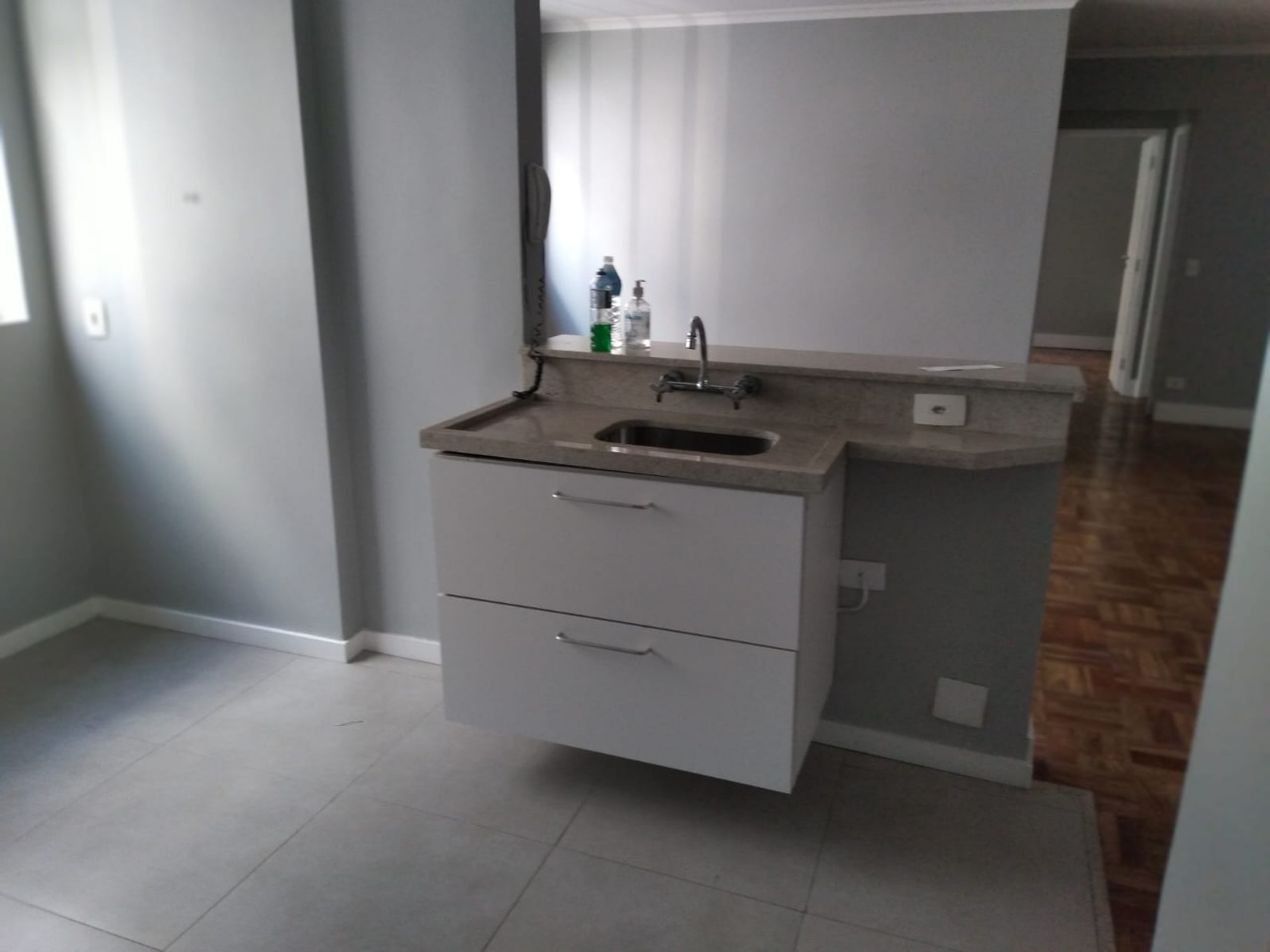 Apartamento para alugar com 2 quartos, 70m² - Foto 7