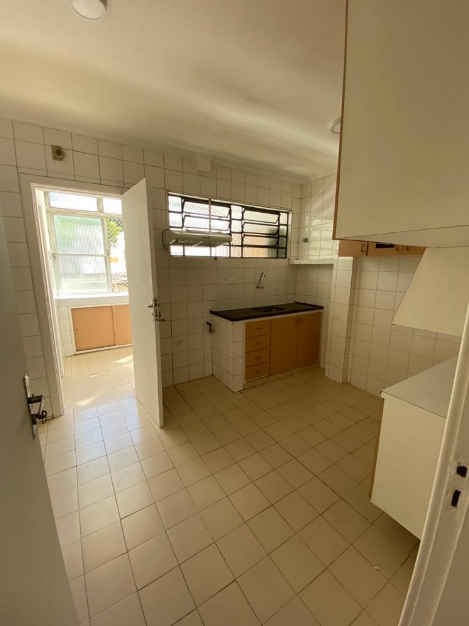 Apartamento à venda com 3 quartos, 124m² - Foto 6