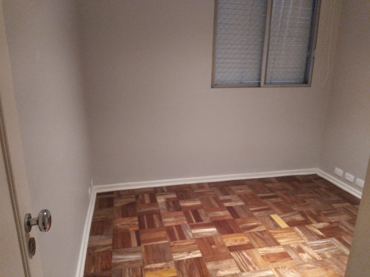 Apartamento para alugar com 2 quartos, 70m² - Foto 12