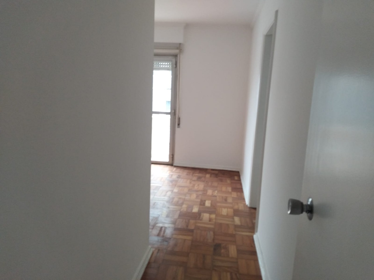 Apartamento para alugar com 3 quartos, 130m² - Foto 16