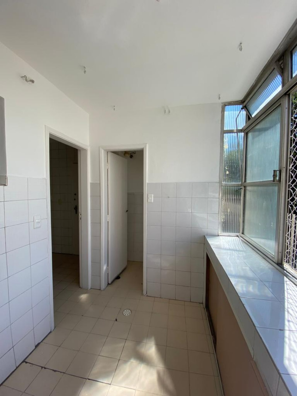 Apartamento à venda com 3 quartos, 124m² - Foto 18