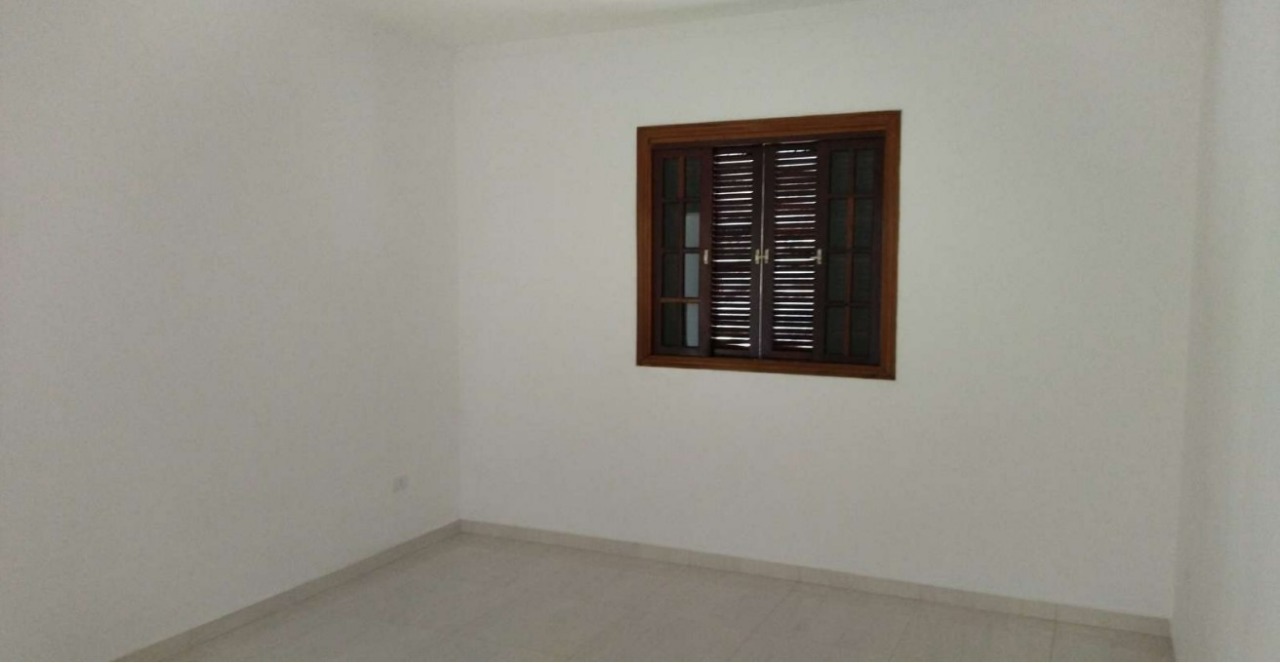 Casa à venda e aluguel com 2 quartos, 140m² - Foto 7