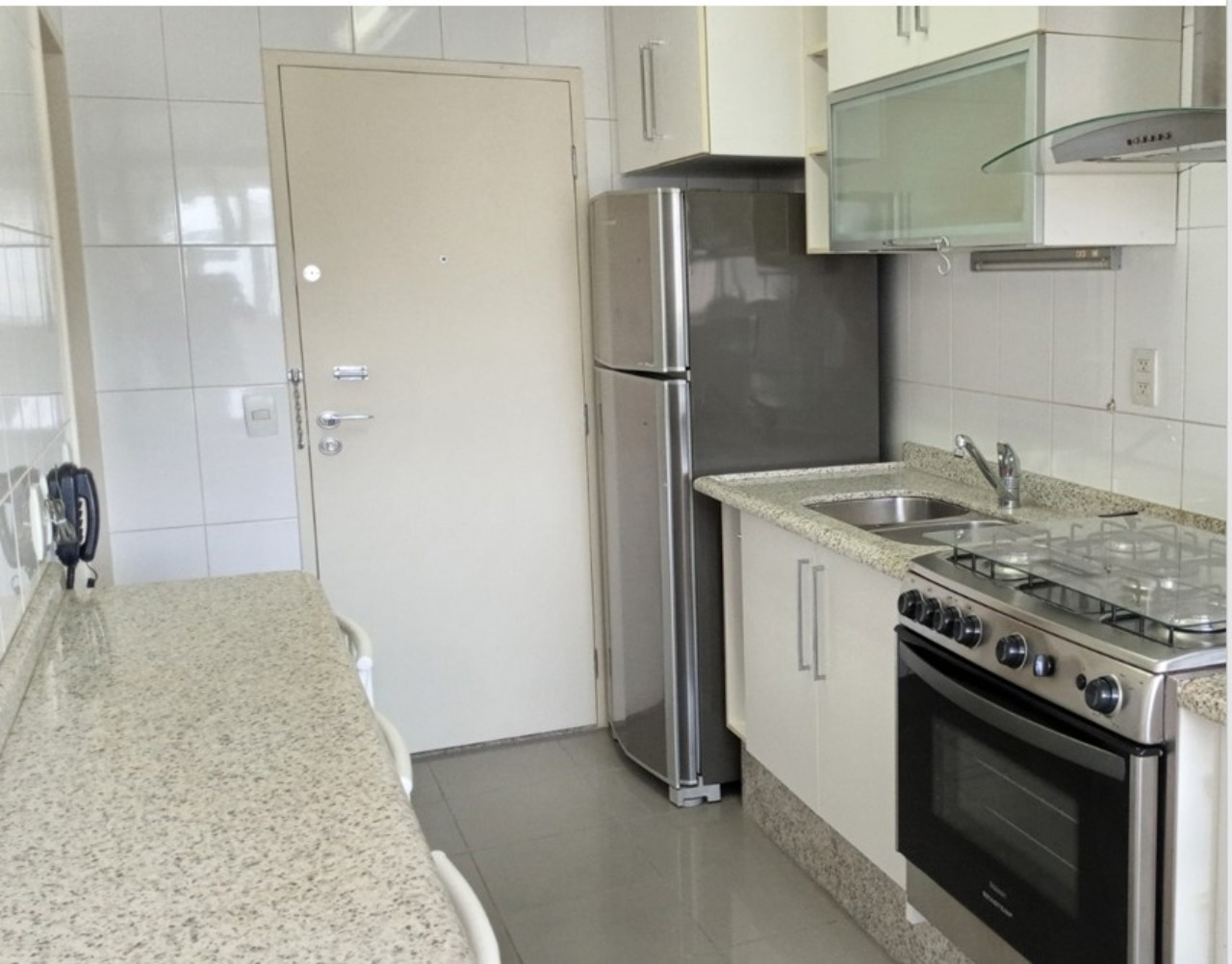 Apartamento para alugar com 3 quartos, 107m² - Foto 17