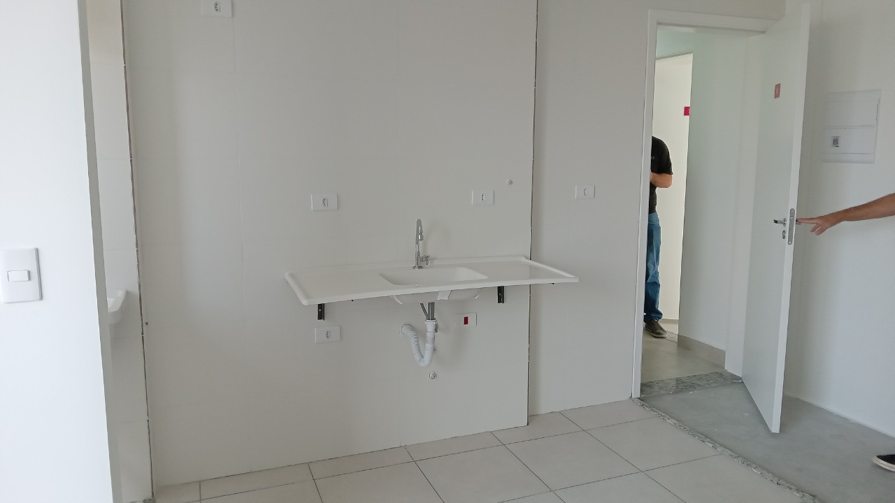 Apartamento à venda com 2 quartos, 42m² - Foto 8