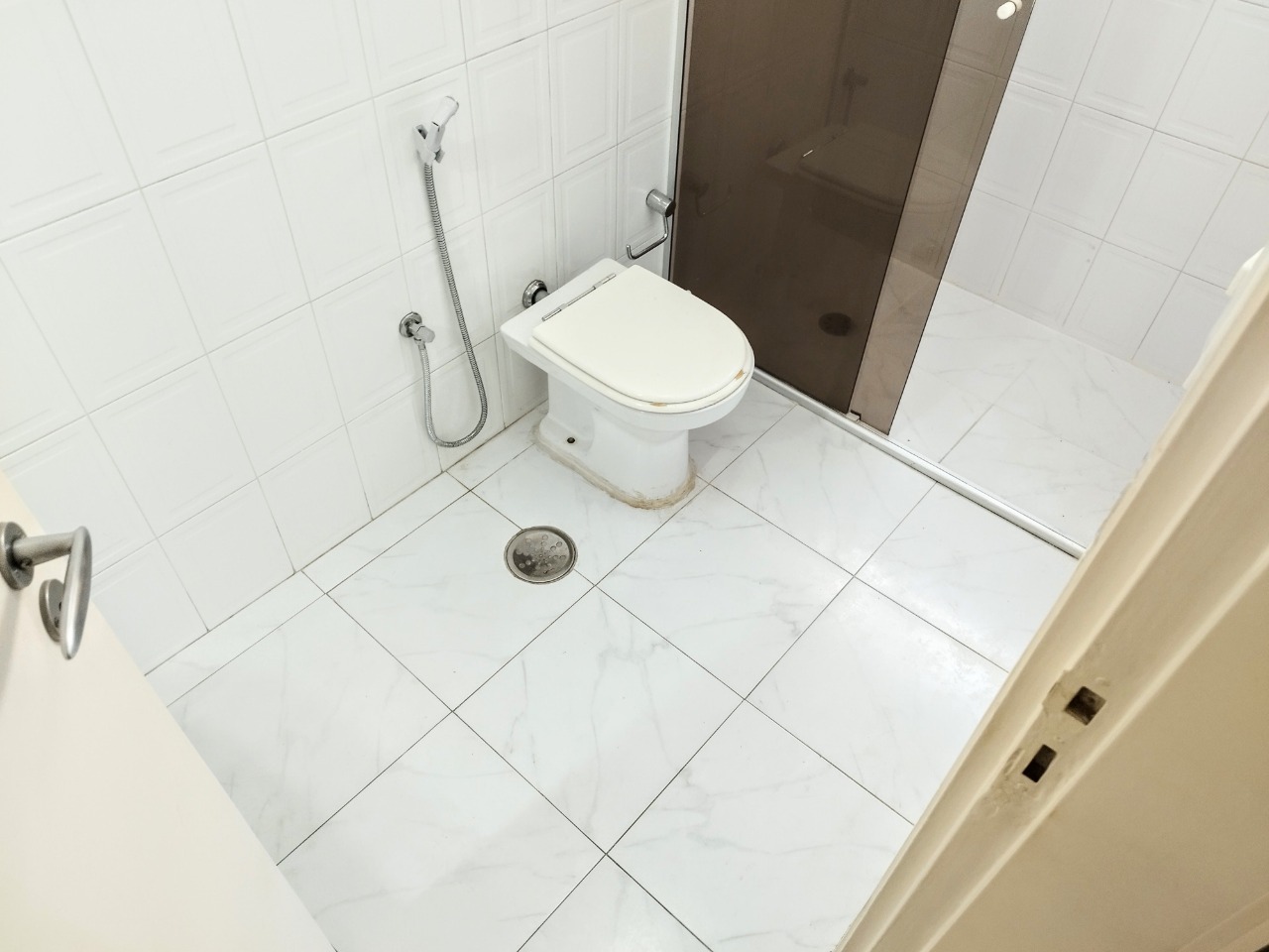 Apartamento para alugar com 3 quartos, 120m² - Foto 4