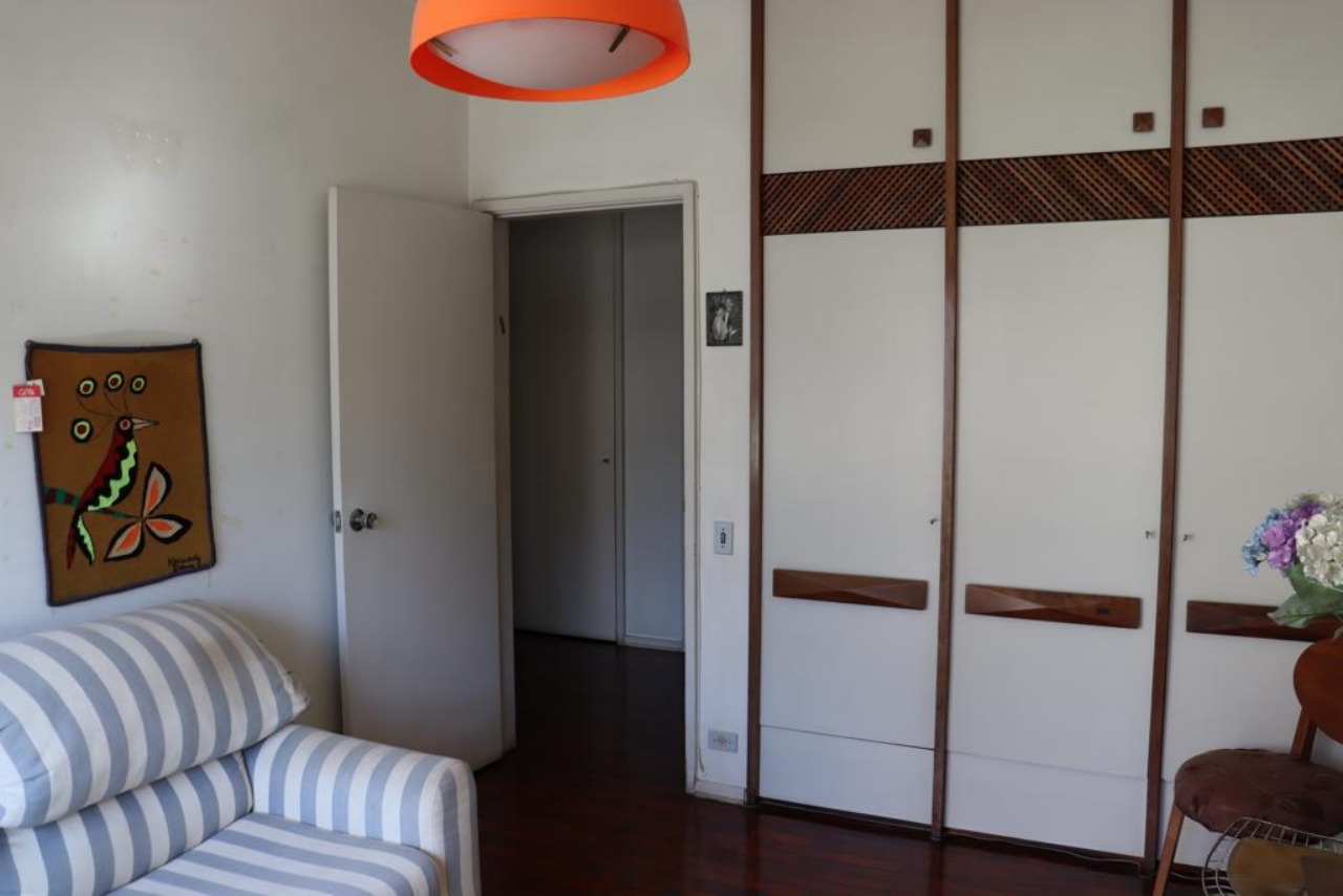 Apartamento à venda com 3 quartos, 200m² - Foto 13