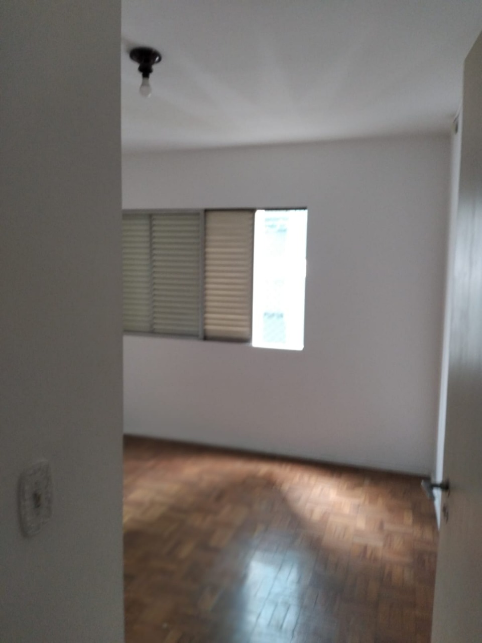 Apartamento para alugar com 2 quartos, 85m² - Foto 12