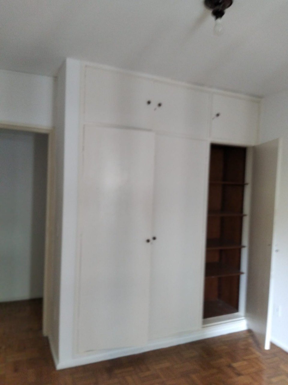 Apartamento para alugar com 2 quartos, 85m² - Foto 10