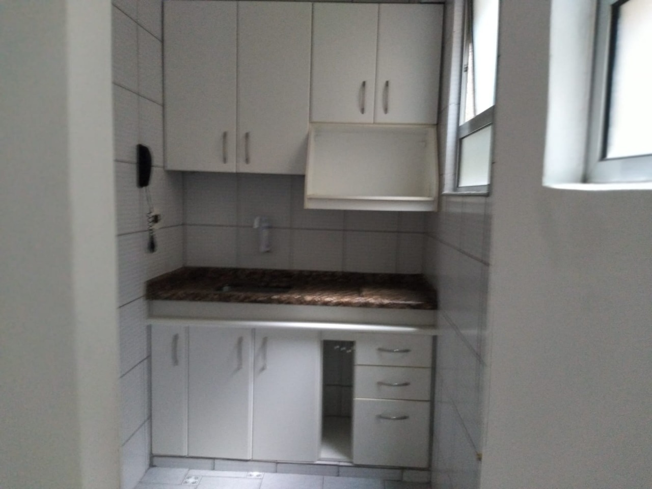 Apartamento para alugar com 2 quartos, 70m² - Foto 26