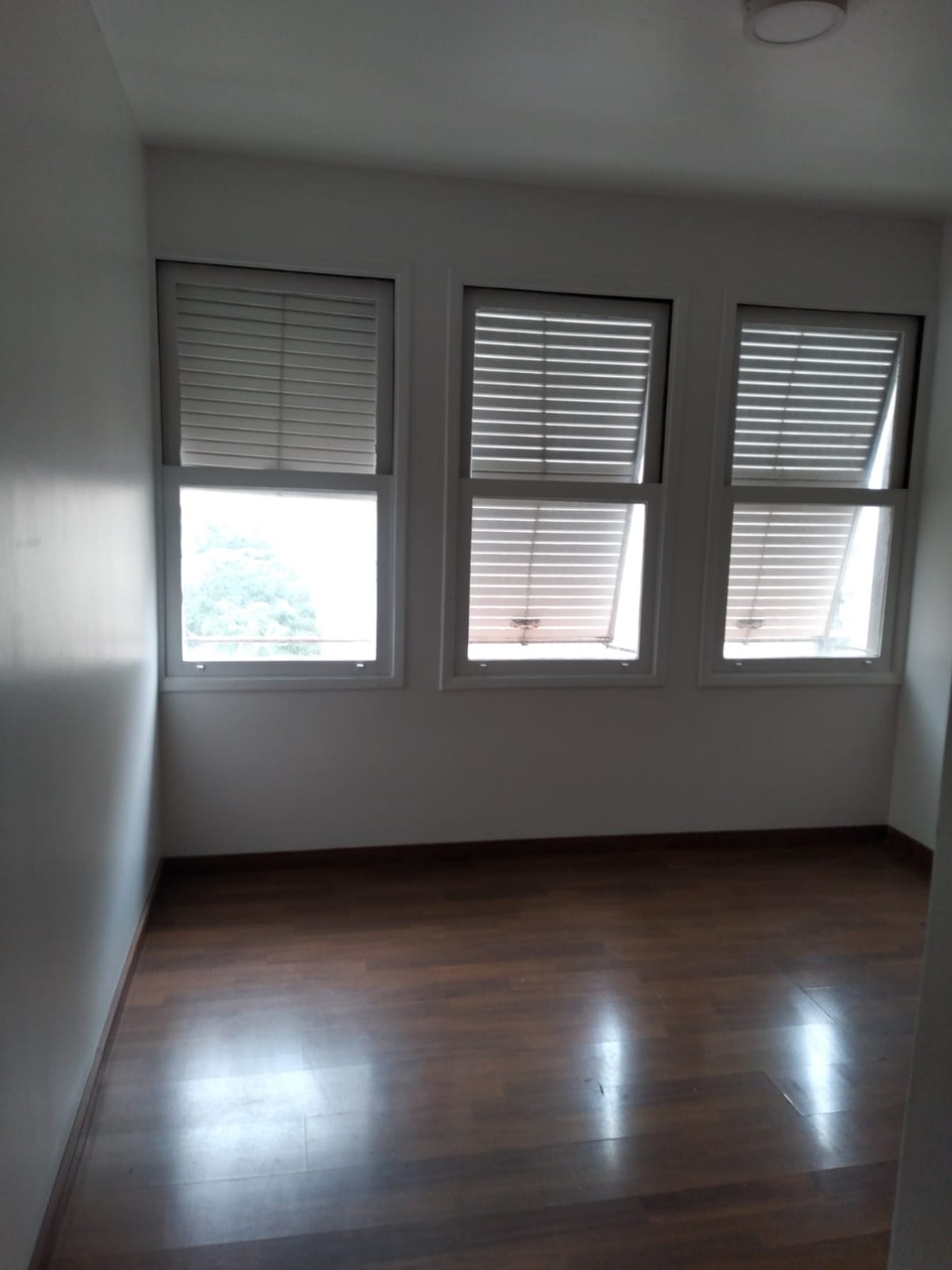 Apartamento para alugar com 3 quartos, 110m² - Foto 18