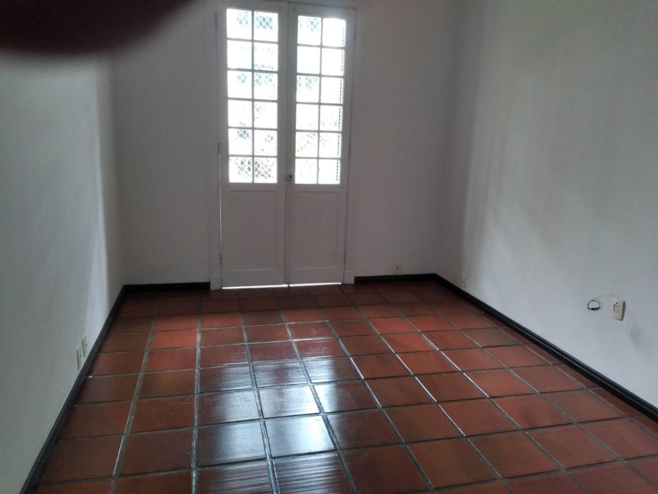 Apartamento para alugar com 2 quartos, 70m² - Foto 30