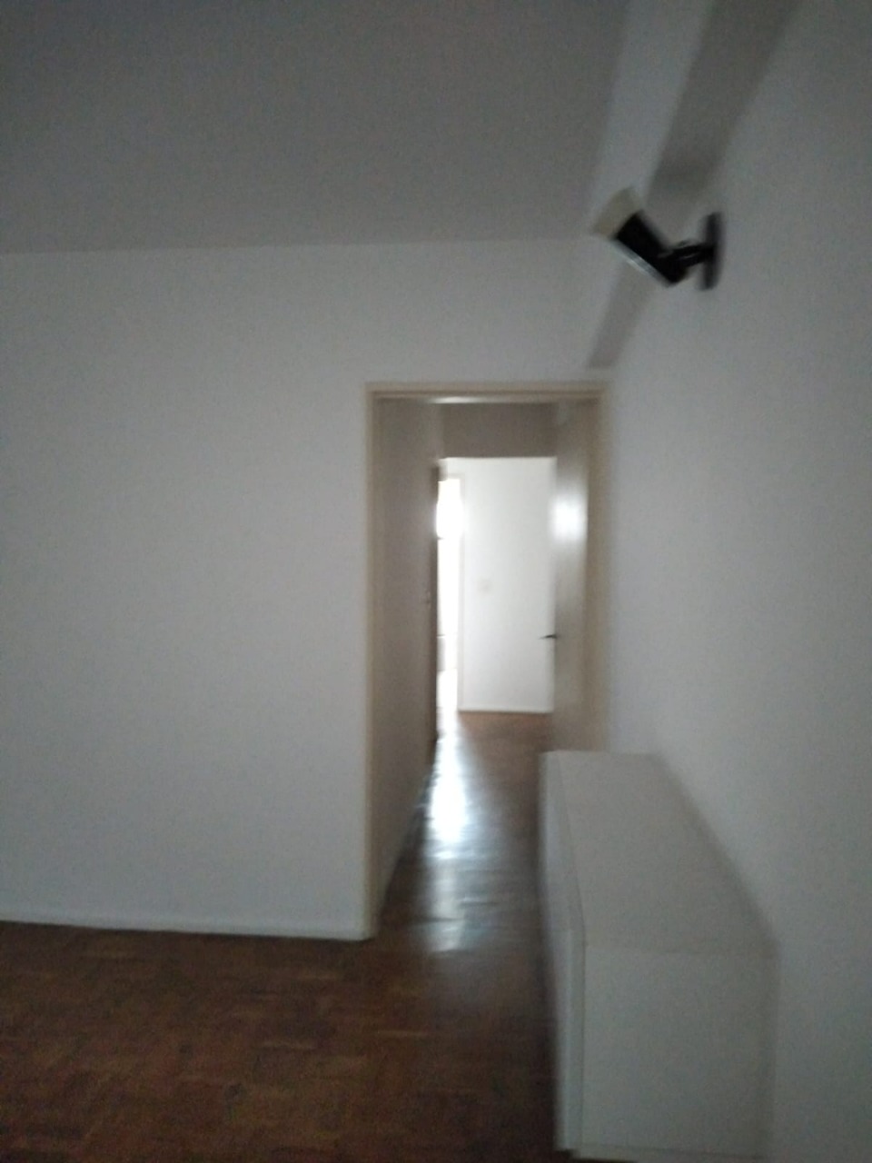 Apartamento para alugar com 2 quartos, 85m² - Foto 2