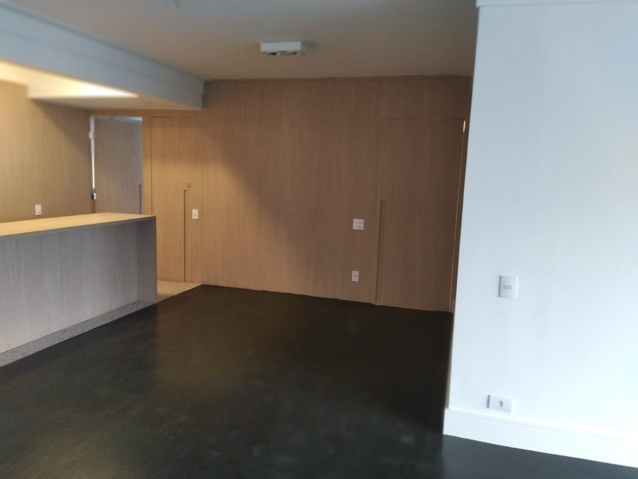 Apartamento para alugar com 3 quartos, 130m² - Foto 4