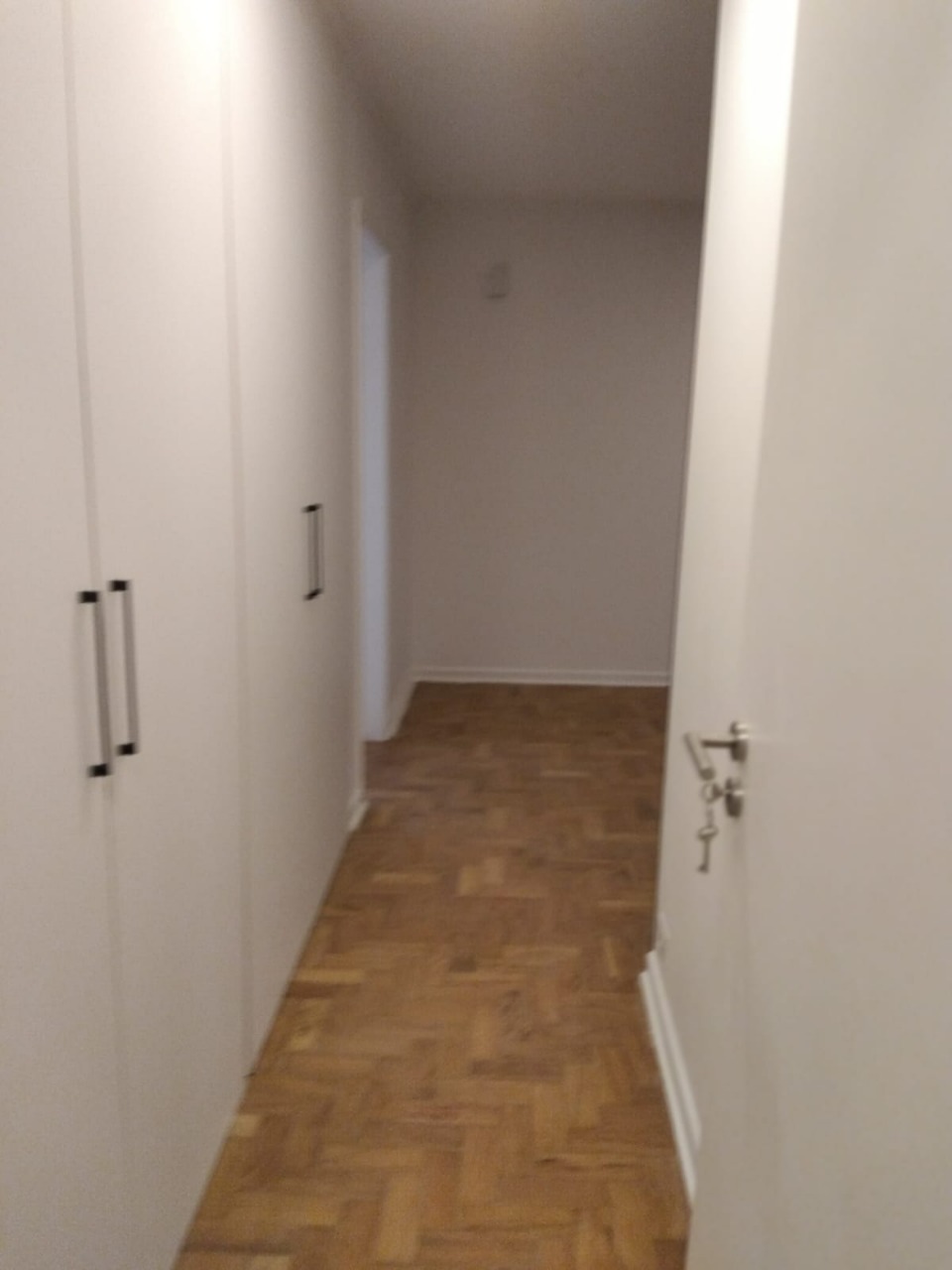 Apartamento para alugar com 3 quartos, 130m² - Foto 10