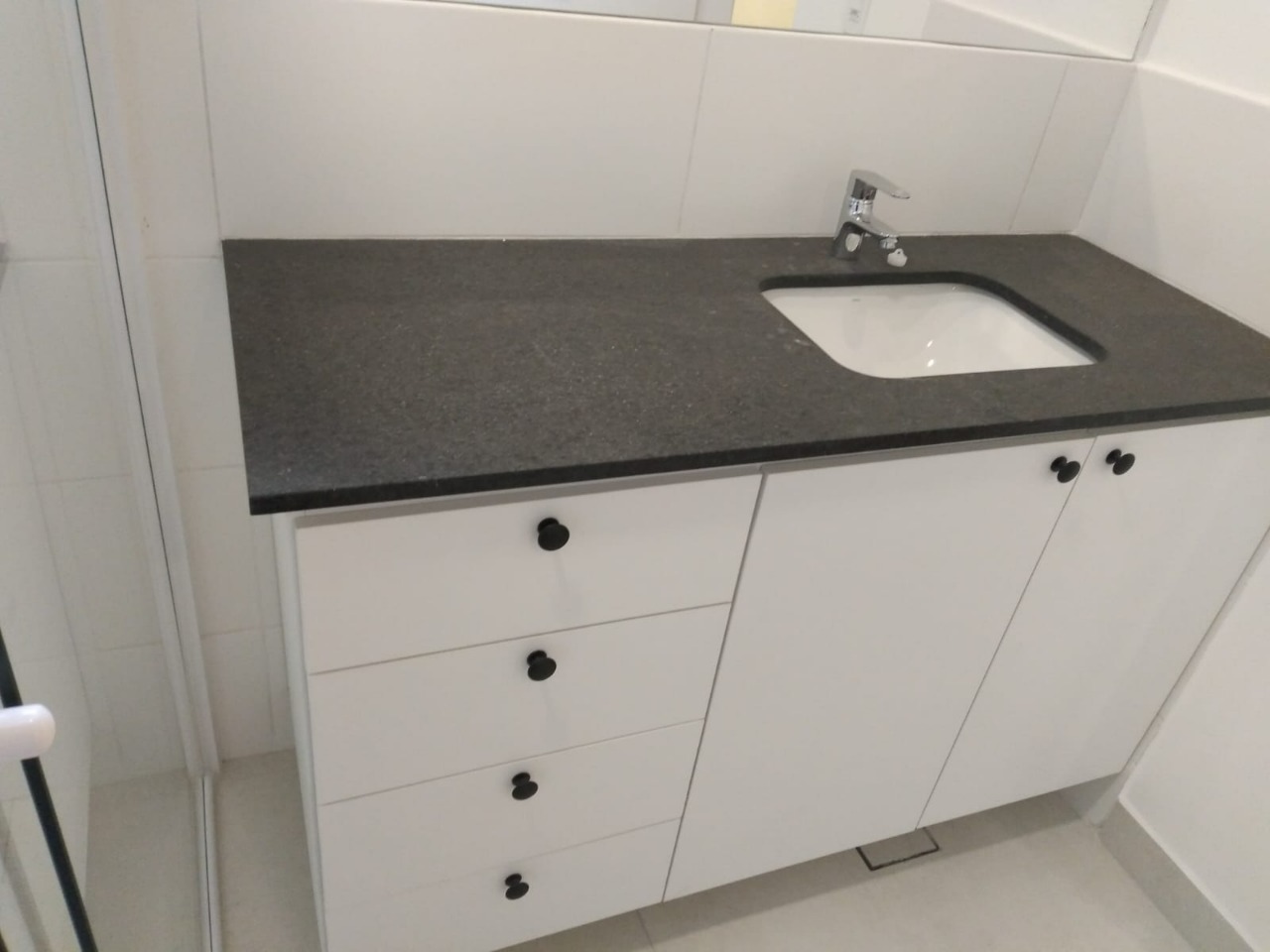 Apartamento para alugar com 3 quartos, 130m² - Foto 17