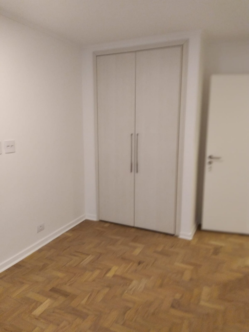 Apartamento para alugar com 3 quartos, 130m² - Foto 21