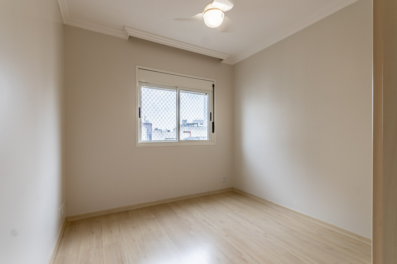 Apartamento para alugar com 4 quartos, 140m² - Foto 22