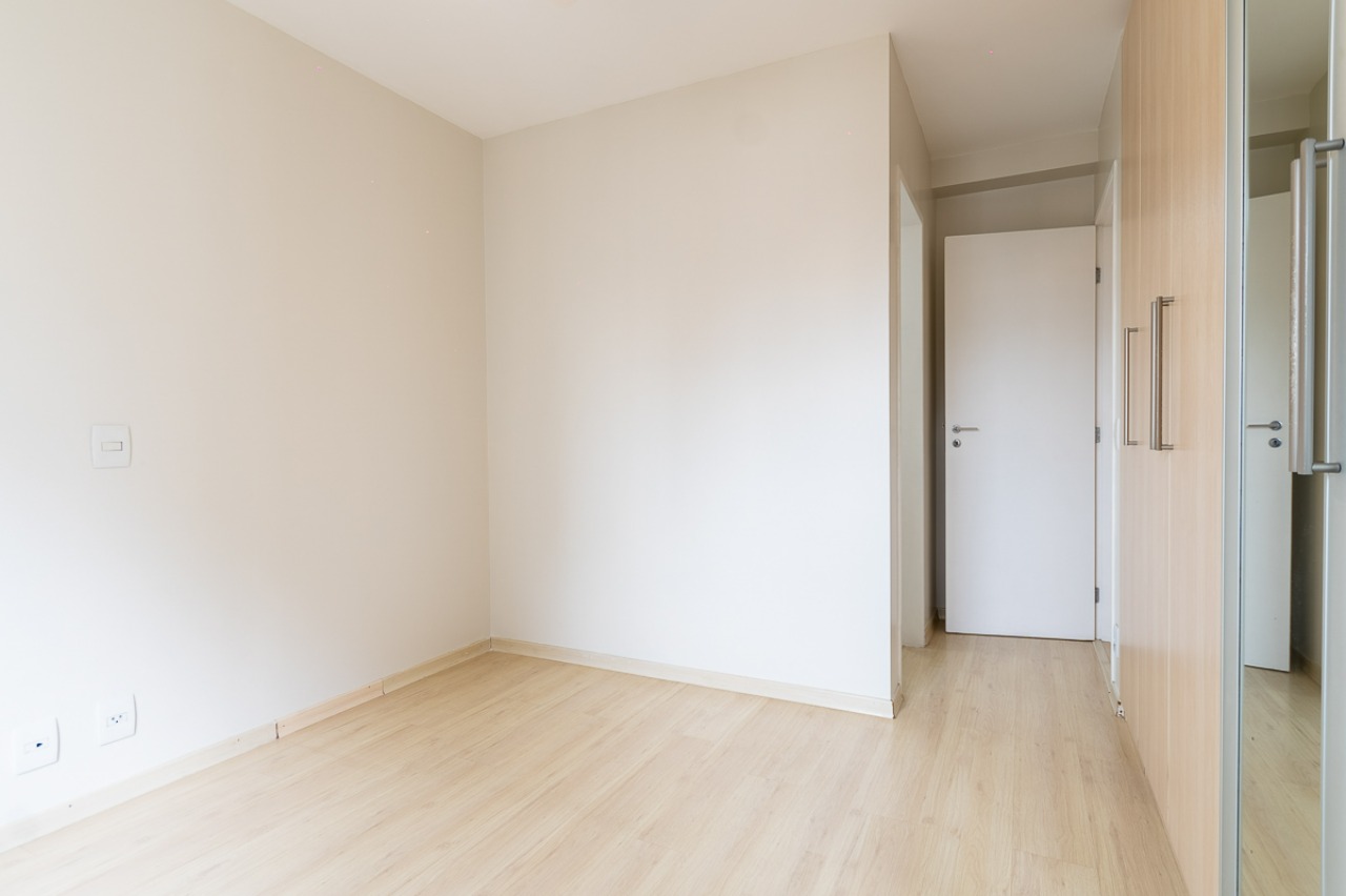 Apartamento para alugar com 4 quartos, 140m² - Foto 37