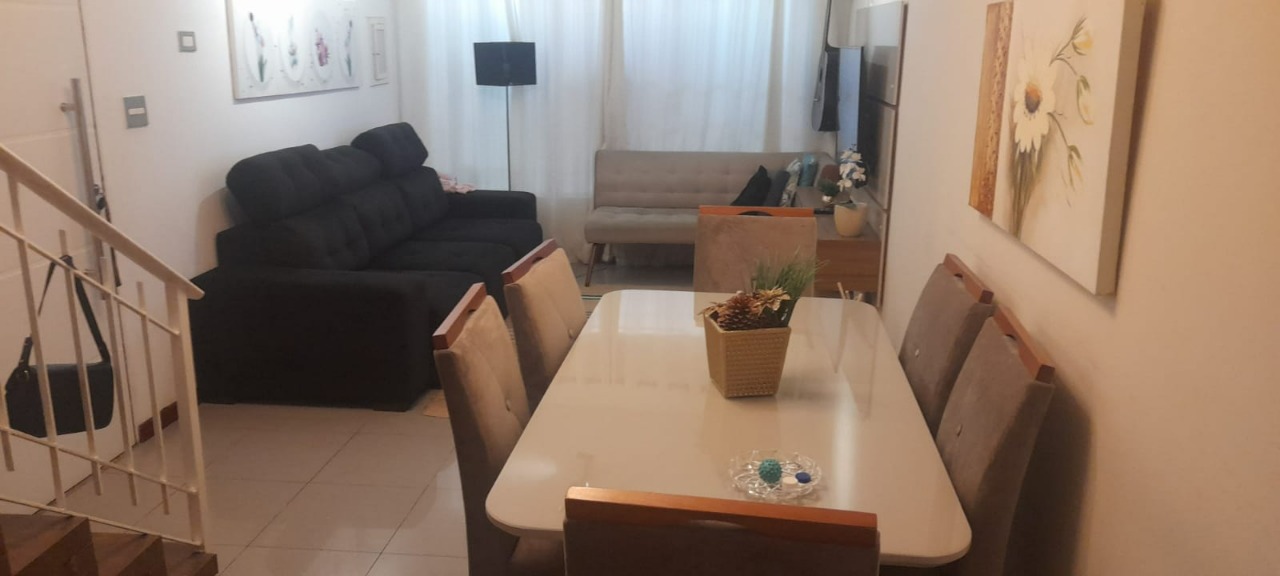 Sobrado à venda com 3 quartos, 150m² - Foto 2