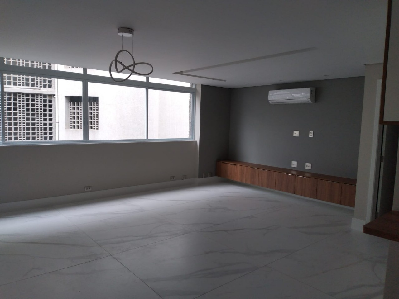 Apartamento para alugar com 3 quartos, 138m² - Foto 5