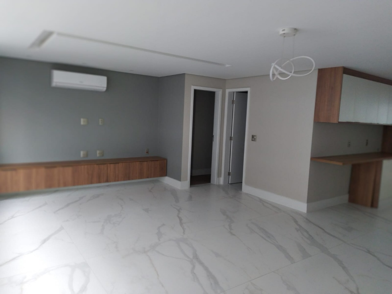 Apartamento para alugar com 3 quartos, 138m² - Foto 7