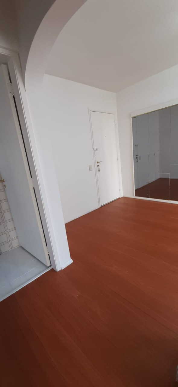 Apartamento para alugar com 1 quarto, 40m² - Foto 19