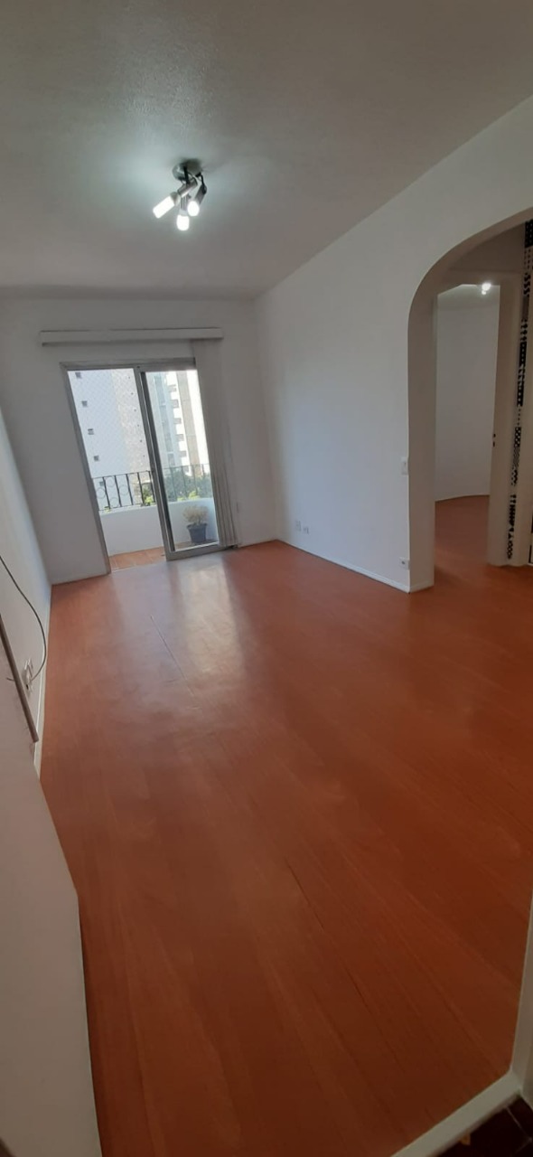 Apartamento para alugar com 1 quarto, 40m² - Foto 1