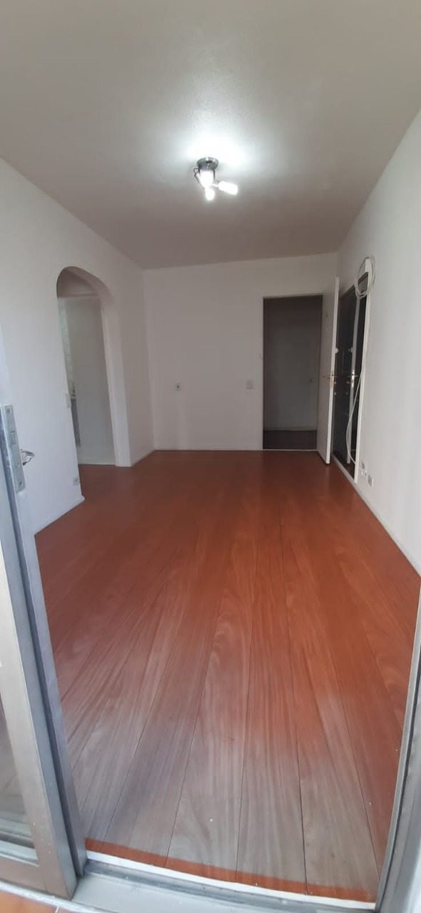 Apartamento para alugar com 1 quarto, 40m² - Foto 7