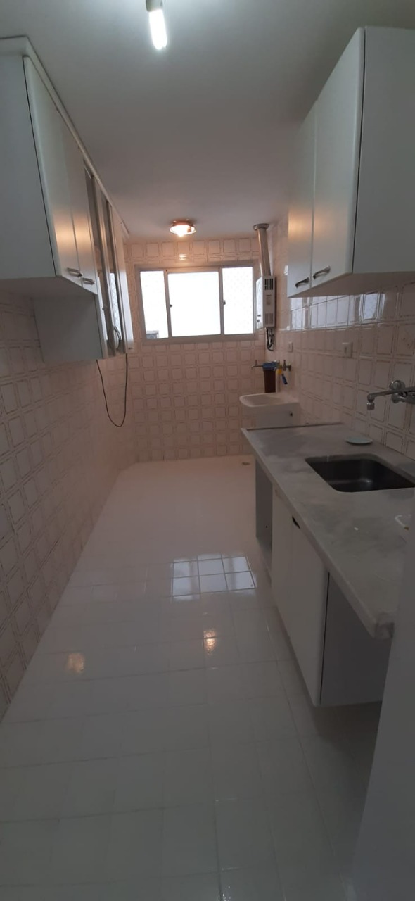 Apartamento para alugar com 1 quarto, 40m² - Foto 11