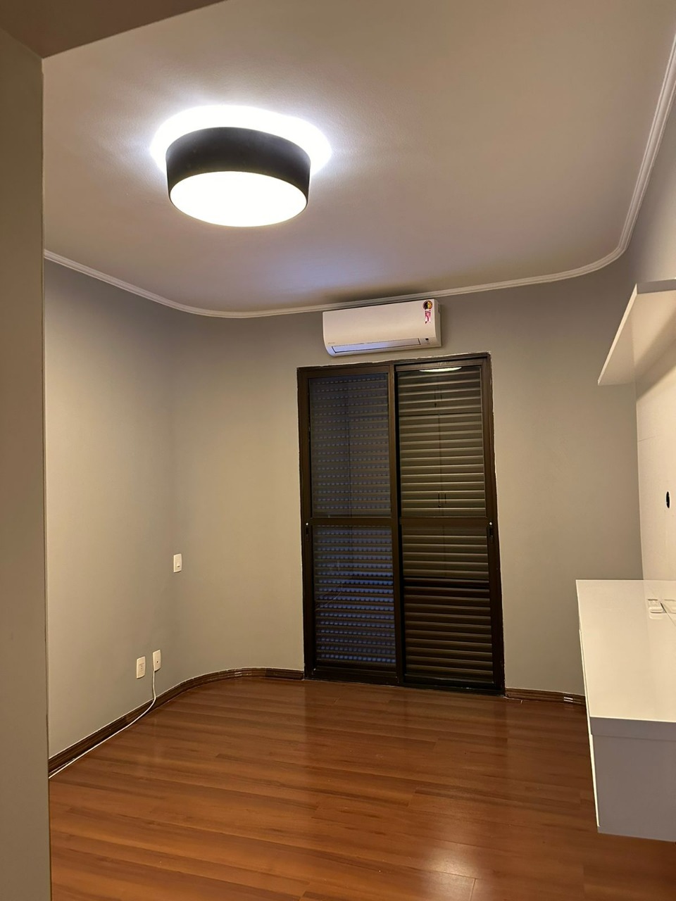 Apartamento para alugar com 3 quartos, 150m² - Foto 5