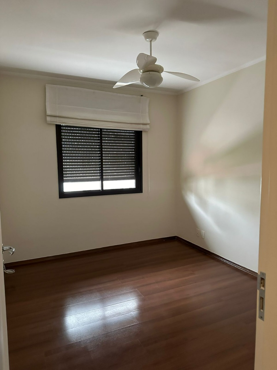 Apartamento para alugar com 3 quartos, 150m² - Foto 3