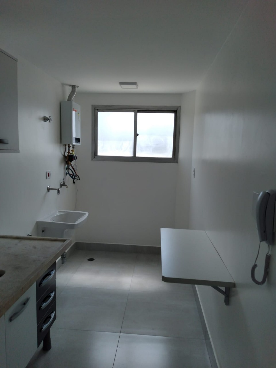 Apartamento para alugar com 2 quartos, 90m² - Foto 12