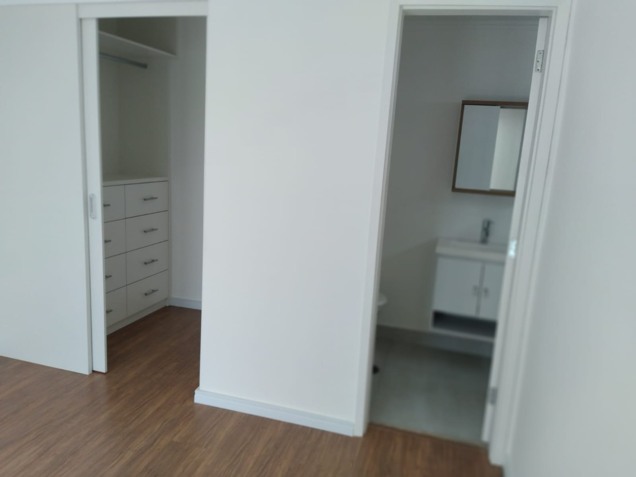 Apartamento para alugar com 2 quartos, 90m² - Foto 27