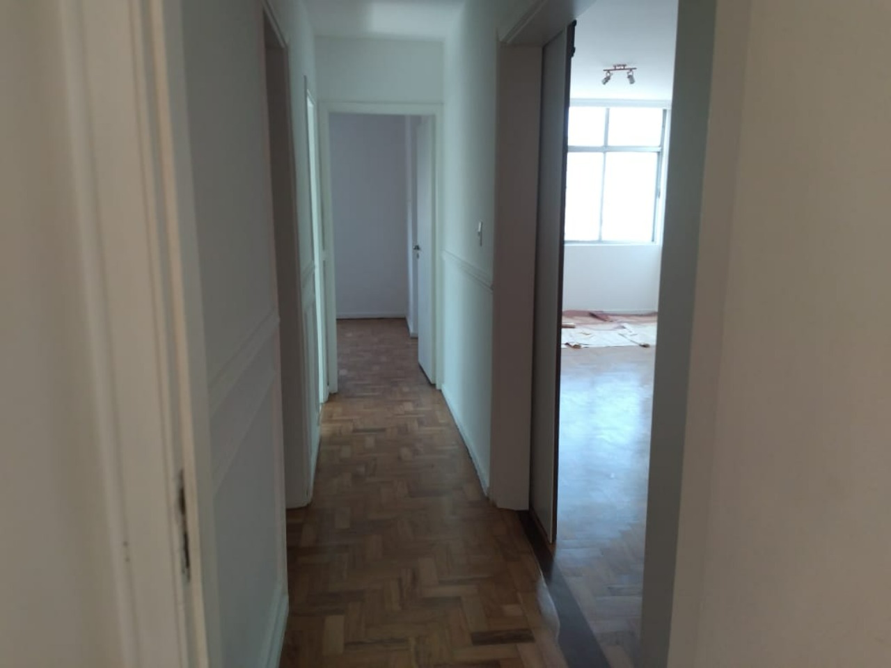 Apartamento para alugar com 3 quartos, 120m² - Foto 15