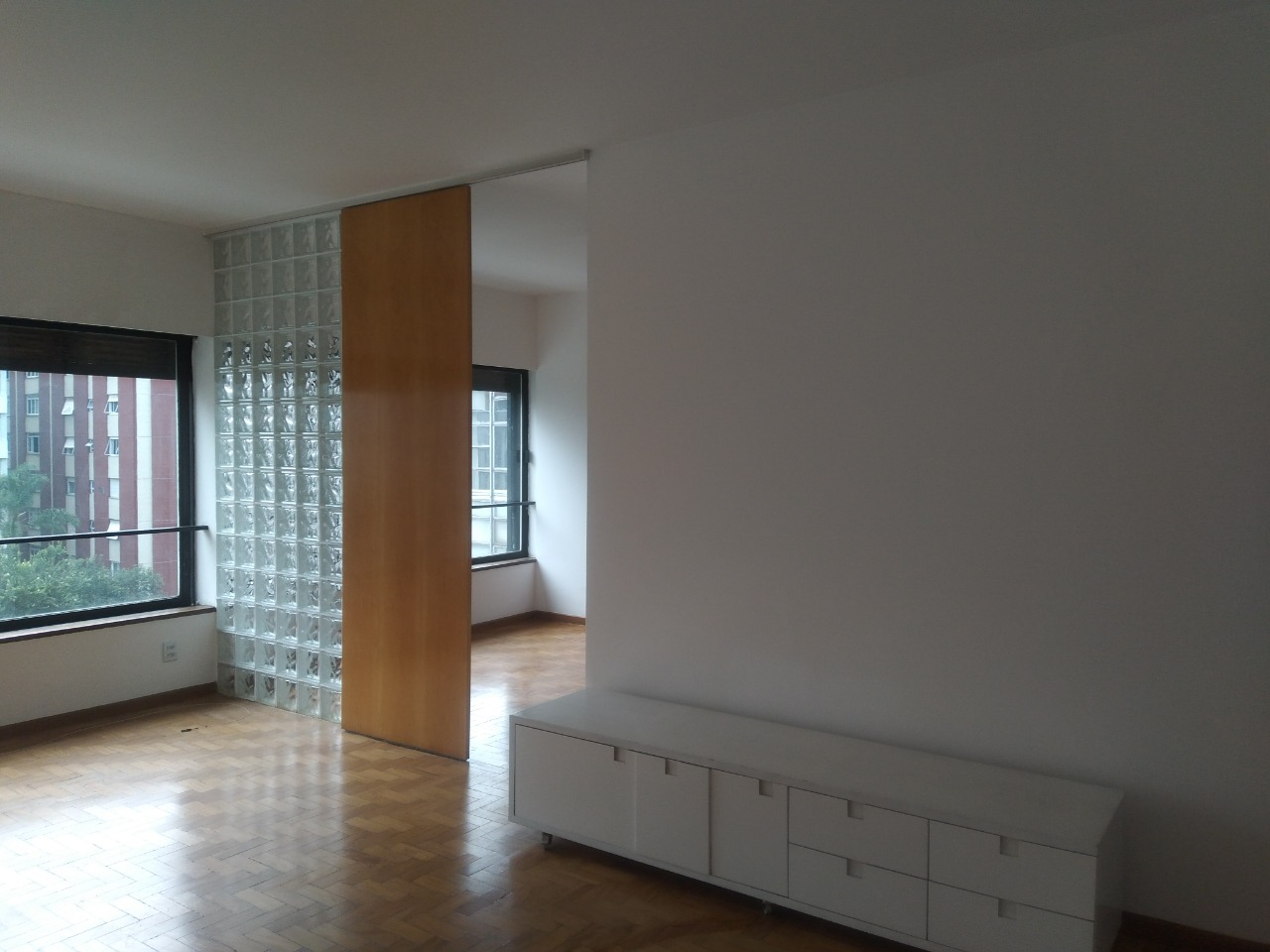 Apartamento para alugar com 1 quarto, 70m² - Foto 47