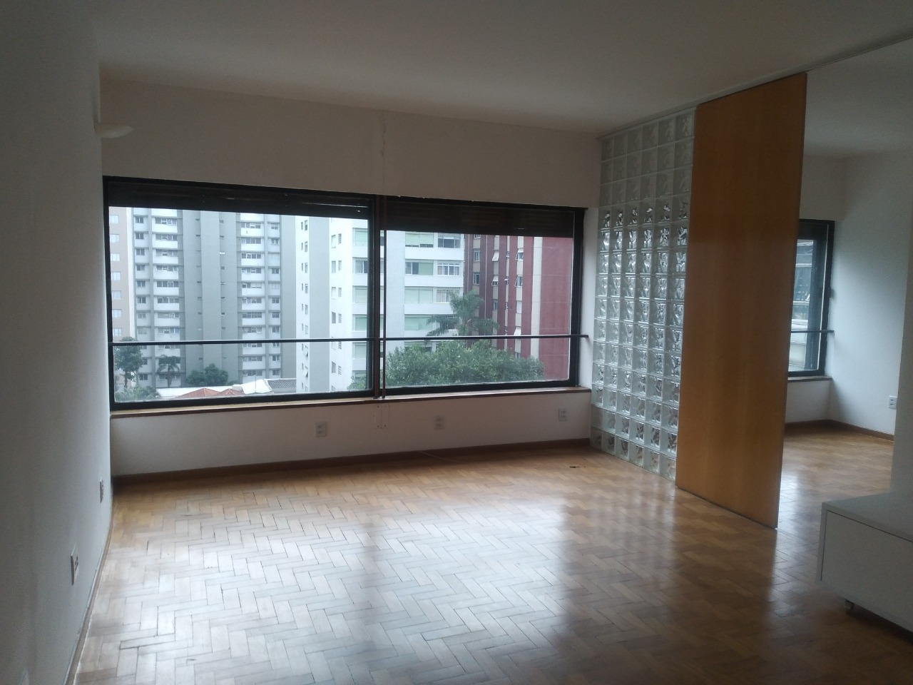 Apartamento para alugar com 1 quarto, 70m² - Foto 1