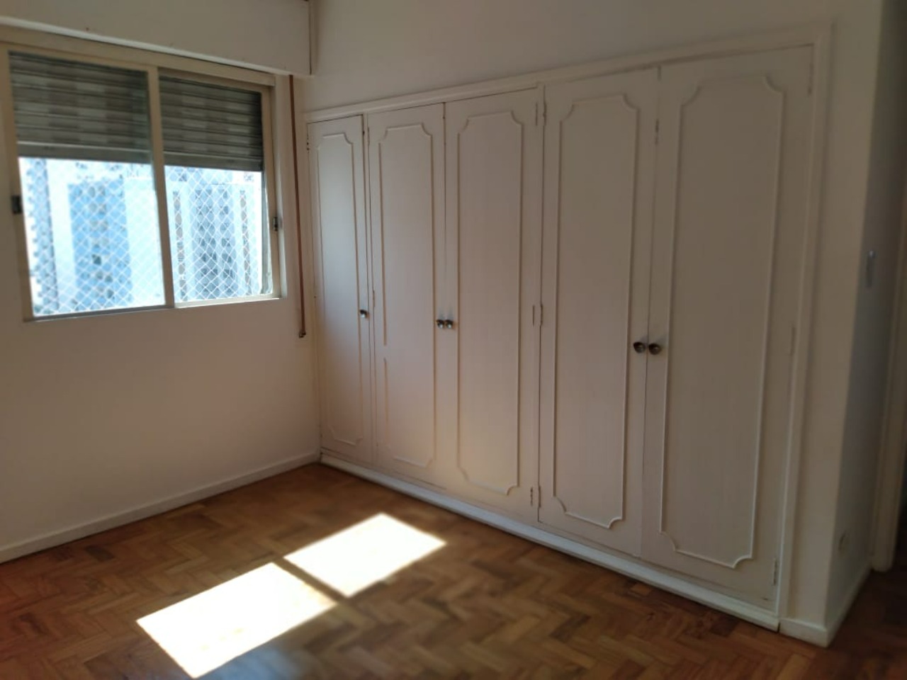 Apartamento para alugar com 3 quartos, 120m² - Foto 12